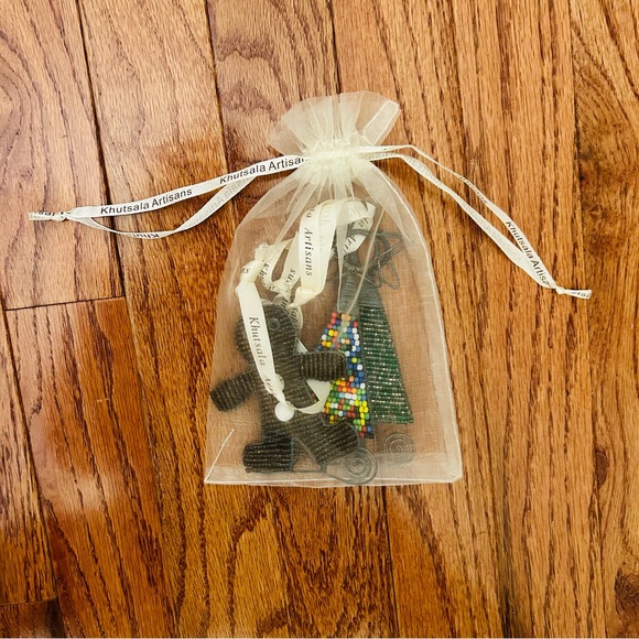 KHUTSALA ARTISIAN Handmade Beaded Christmas Ornaments set of 3 - Picture 13 of 13